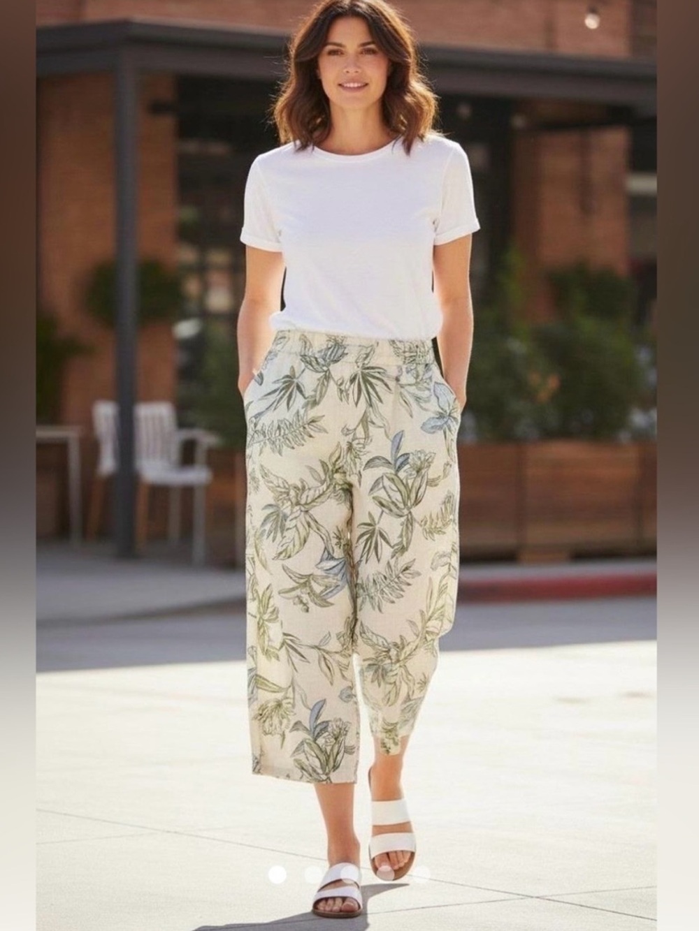 Tahari Linen Wide Leg Pull On Pants Crop Yellow Green Tropical Floral Large
